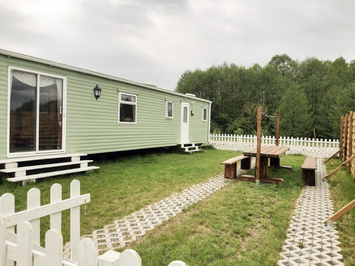 Lary Camping Homes - Domki Dabrowka Gostynin Eksteriør bilde